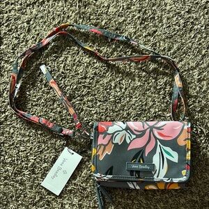 Vera Bradley NWT Lighten Up RFID 3-in-1 Crossbody Coastal Paradise pattern